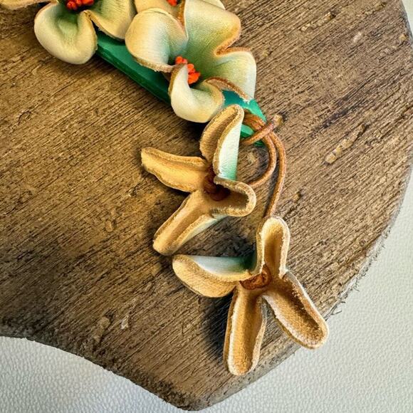 Genuine Leather Flower Bag Charm Crossbody Purse Bag NEW - Picture 6 of 7